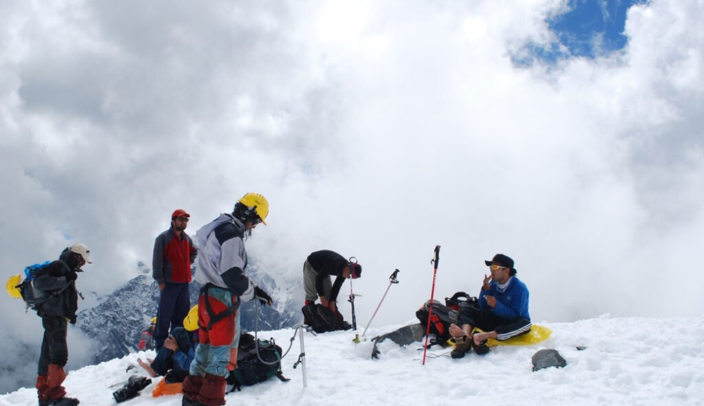 Cover pic-friendshp-peak