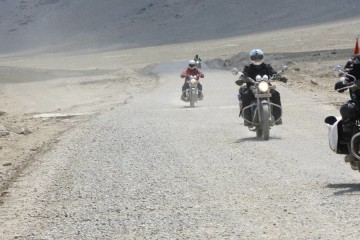 motor-biking-to-ladakh