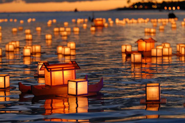 Floating Lantern Festival - Hawaii