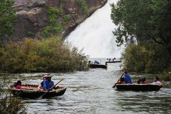 16 Best Waterfalls Near Bangalore Straight Out Of A Wonderland Getupandgo